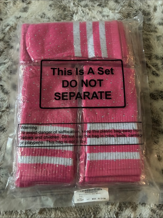 Other - Pink Girls 6 Sock Set with White Stripes perfect for softball team